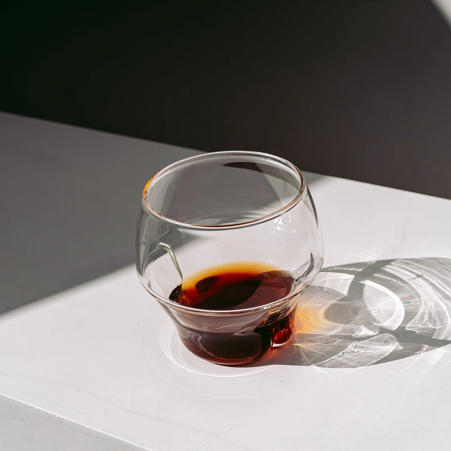 Avensi Wave Aeresso - Glass